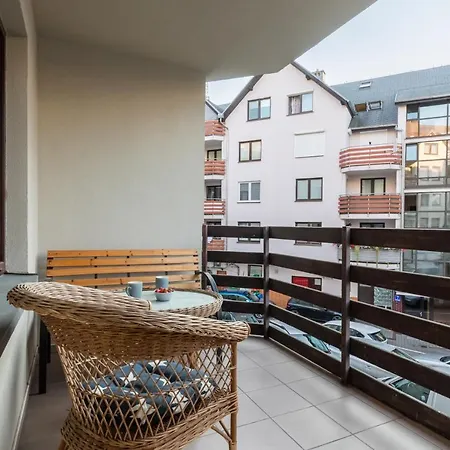 Niepodleglosci 2b By Renters *